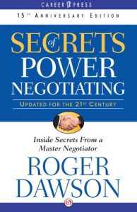 Download Secrets of Power Negotiating: 15th Anniversary Edition (Inside Secrets from a Master Negotiator) pdf, epub, ebook