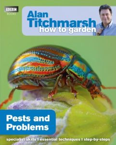 Download Alan Titchmarsh How to Garden: Pests and Problems pdf, epub, ebook
