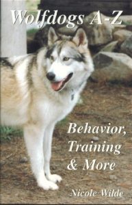 Download Wolfdogs A-Z: Behavior, Training & More (Wolf Hybrids) pdf, epub, ebook