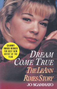 Download Dream Come True: The LeAnn Rimes Story pdf, epub, ebook