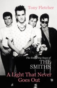 Download A Light That Never Goes Out: The Enduring Saga of the Smiths pdf, epub, ebook