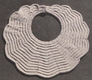 Download Infant’s Scalloped Baby Bib Crochet Pattern pdf, epub, ebook